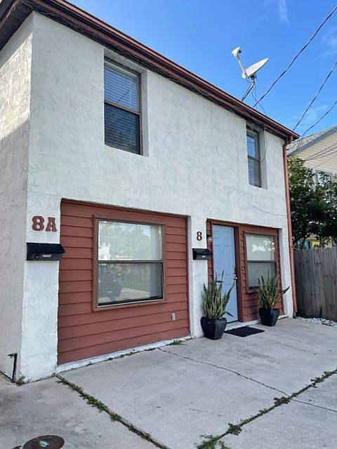 1st image of 8 Grant St
