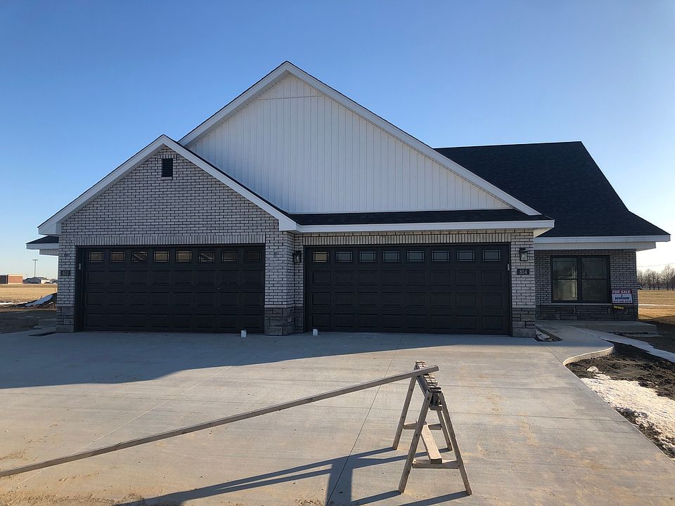 1st image of 854 Pheasant Run