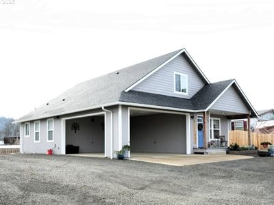 241 SE Johnson St, Winston, OR, 97496