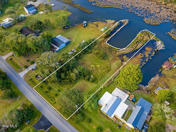 4th image of 134 Goose Creek Loop Road