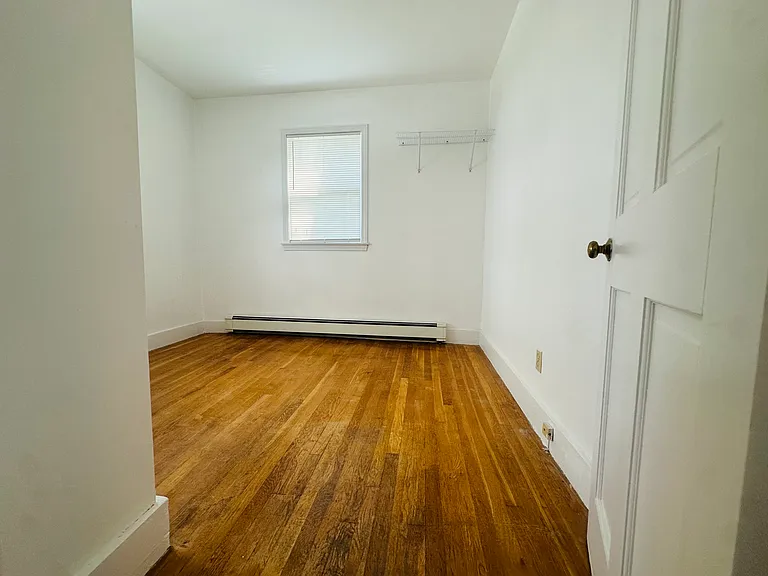46 Hunting St #1 — Photo 7