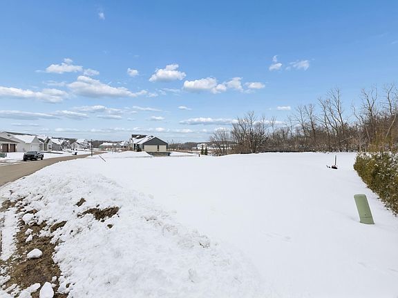 3rd image of 4708 Towns Edge Rd