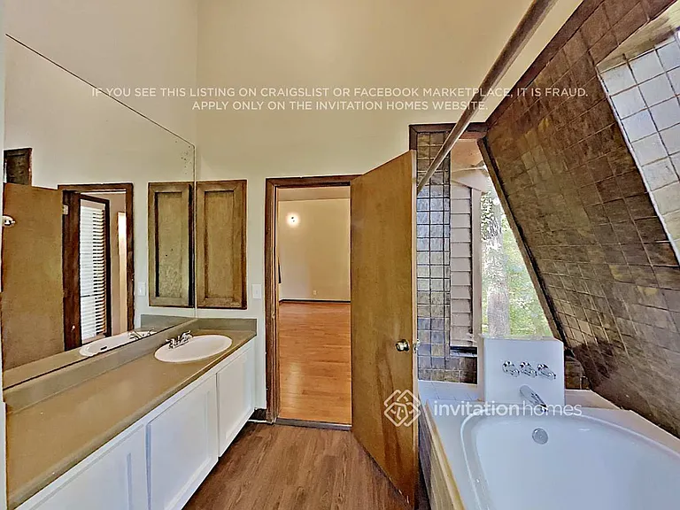 2955 Pond View Ct — Photo 15