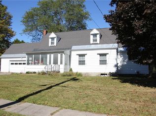 8 Wylie St, Hamilton, NY 13346