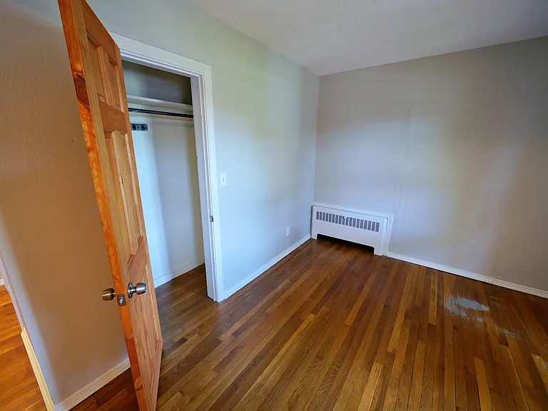 1026 Springfield St #1 — Photo 15