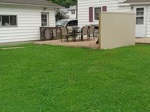 2nd image of 134 E Van Buren St