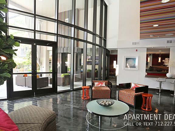 4th image of 2733 W 18th St #439-249