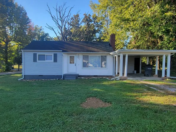 645 E Jere Whitson Rd, Cookeville, TN 38501