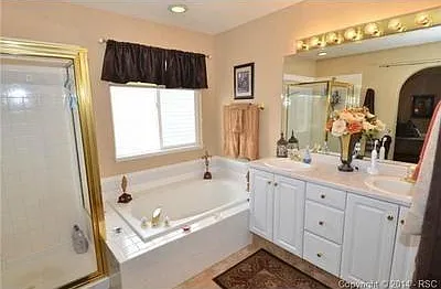 6132 Soaring Dr — Photo 24