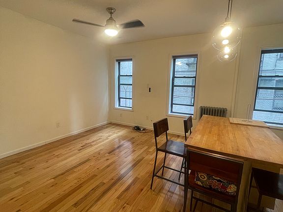 2nd image of 590 Parkside Ave APT 1DW