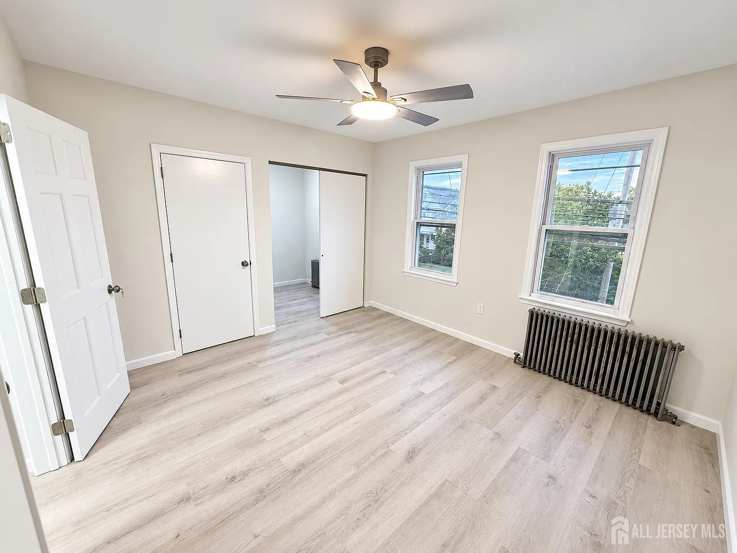 2 bed, 1.0 bath, $2,600 — Photo 4