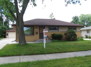 6523 N 87th St, Milwaukee, WI 53224