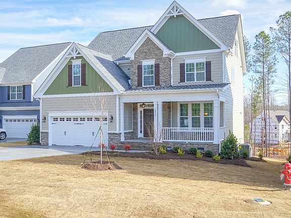 Images of the home are for illustrative purposes only and should never be relied upon