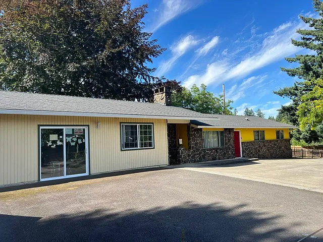 10180 NW Brady Ln — Photo 2