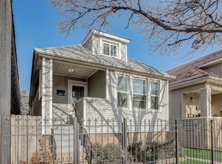 5418 W Addison St, Chicago, IL 60641