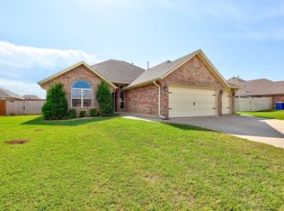 15166 Fox Hollow Rd, Choctaw, OK 73020