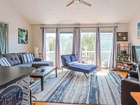 4th image of 900 Deer Creek Rd. #E