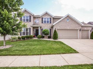 1045 Pierpoint Ln, Saint Charles, MO 63303