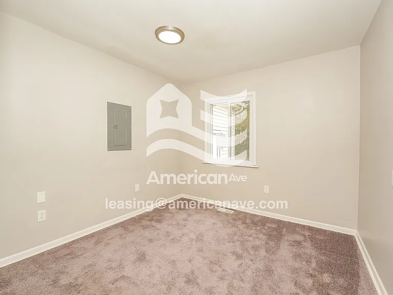 722968_010_bedroom_11.jpg