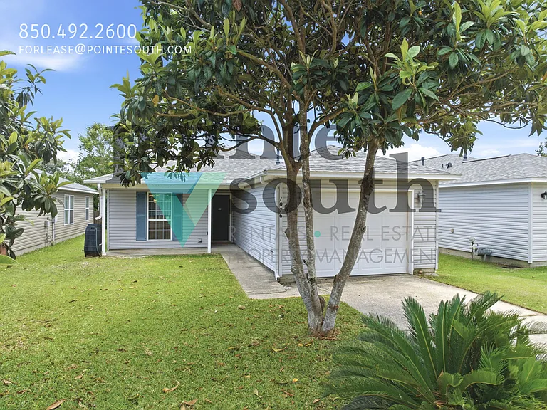 1076 Antigua Cir — Photo 24