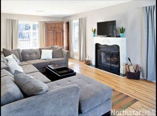 2665 Shadow Wood Ct, Chaska, MN 55318