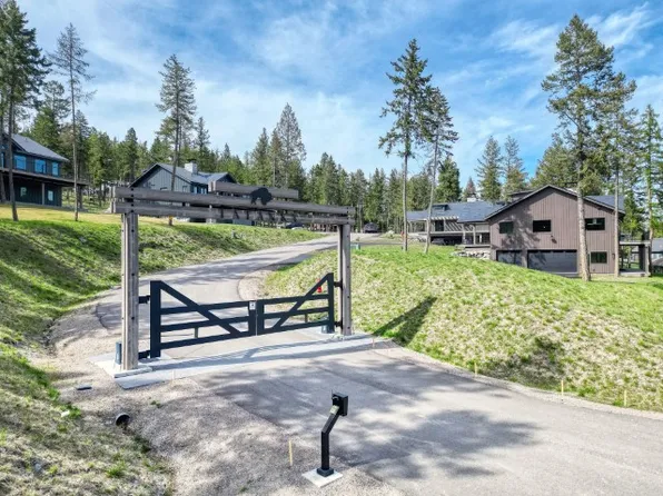 123 Blacktail Loop, Lakeside, MT 59922