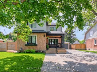 15 Fern St, Brampton, ON L6Y1X3
