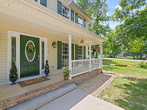5th image of 30 Rutherford Ln