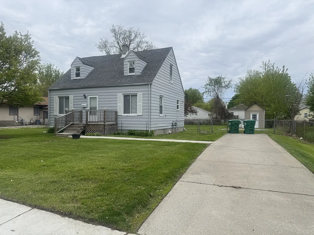 Building Photo - 5924 Deering St