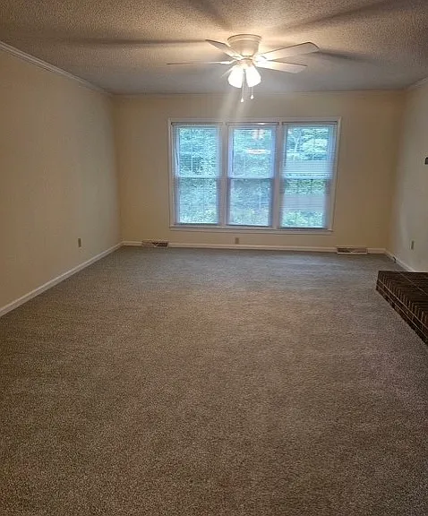 305 Augusta Rd — Photo 13