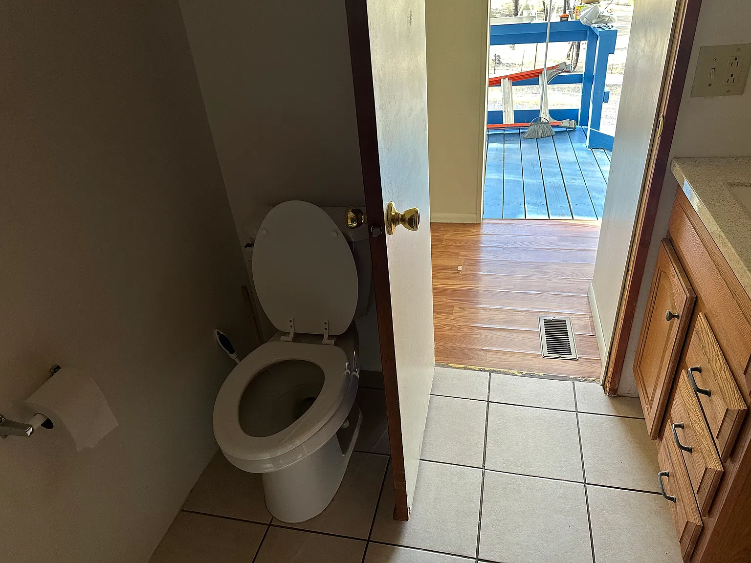 2 bed, 1.5 bath, 1000 sqft, $800 — Photo 4