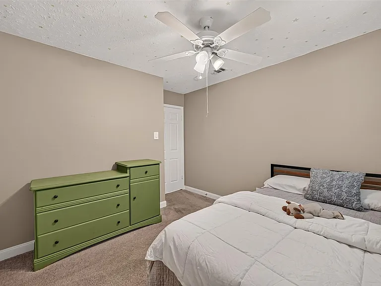 22939 Indian Ridge Dr — Photo 22