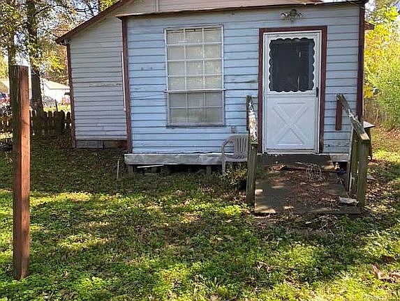 5th image of 1007 Lange St