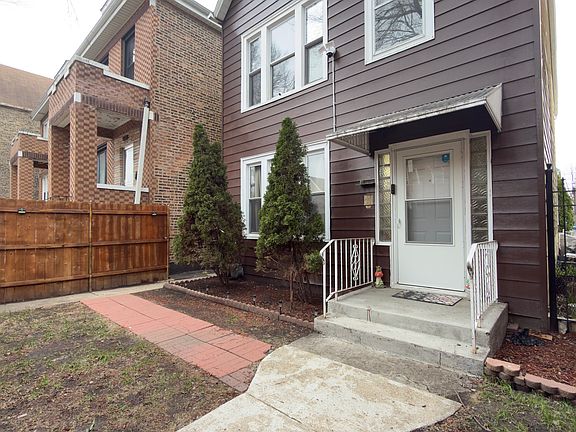 3rd image of 4232 S California Ave #1