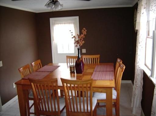 Nice dining  room