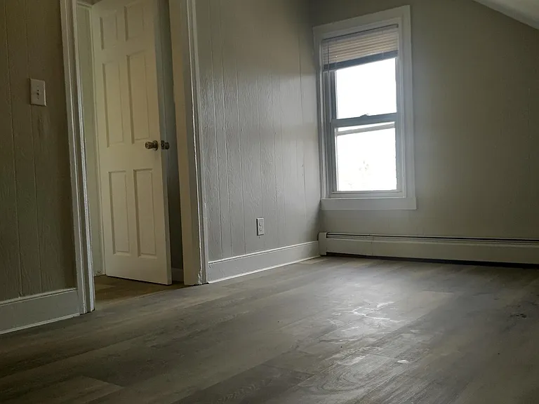 196 Dean St #3 — Photo 8