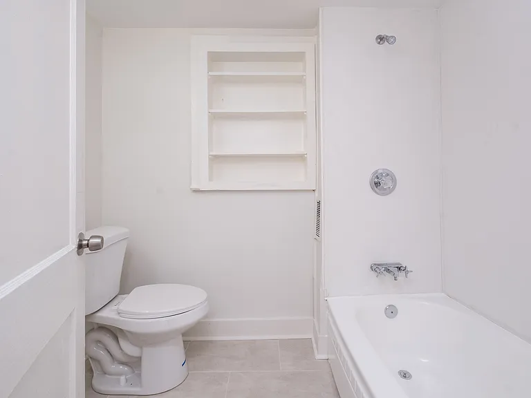 3710 W Capitol Ave — Photo 23