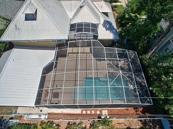 3rd image of 2928 W Bayshore Ct