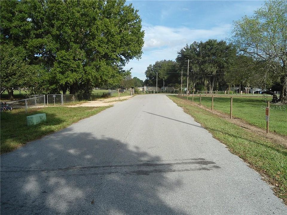 2nd image of 10043 Quinn Rd