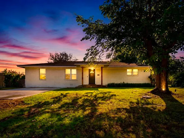 507 S Colorado St, Whitney, TX 76692