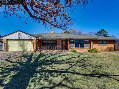 6330 E Willowbrook Rd, Wichita, KS, 67218