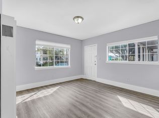 840 55th St APT 1, Oakland, CA 94608