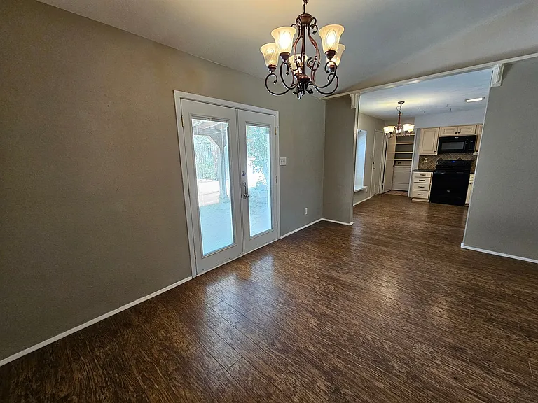 7713 Jerome Dr — Photo 13