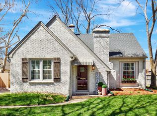 121 N Ridgewood Dr, Wichita, KS 67208