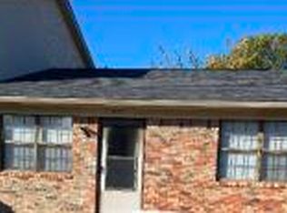1407 University Dr, Russellville, AR 72801