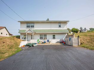 178 N Main St, Potosi, WI 53820