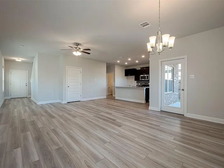 436 Long Beach Bay Dr — Photo 6