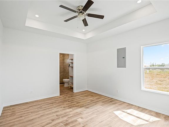 5th image of 2317 Tuscany Rd