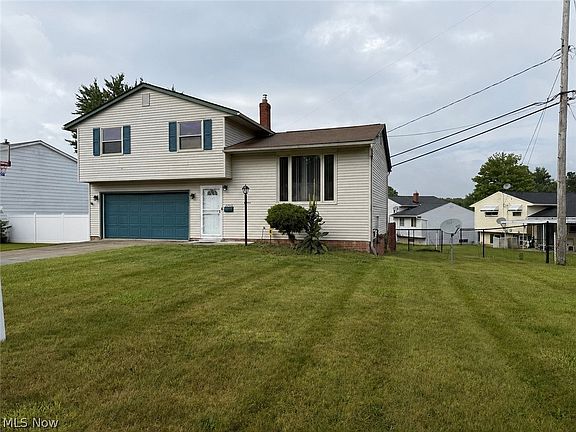 2nd image of 24881 Ridgeline Dr