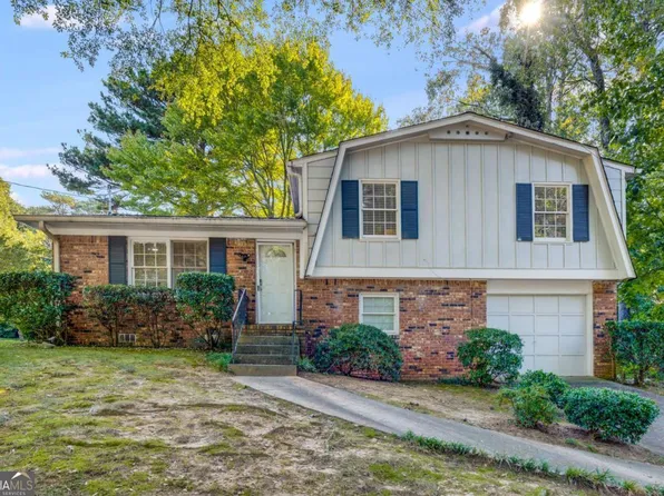 1101 Deleon Dr, Clarkston, GA 30021